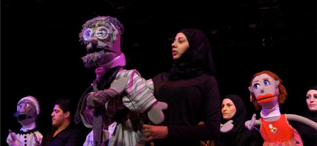 Bridging the gap between communities with puppets
